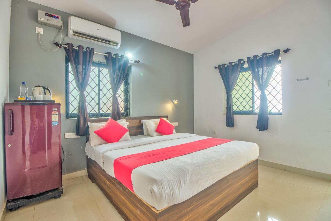Beach Doorz Hotel Baga Exterior foto