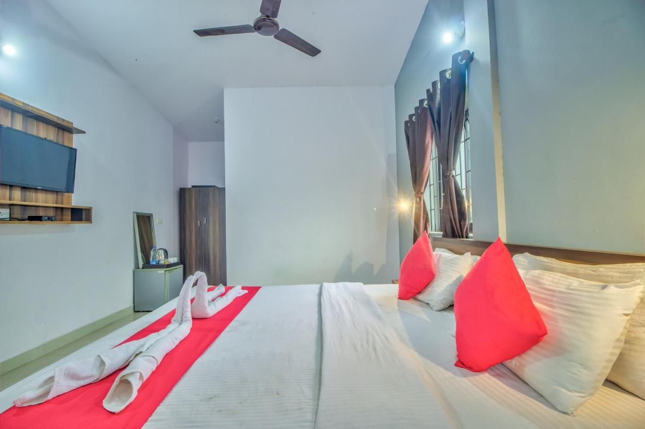 Beach Doorz Hotel Baga Exterior foto